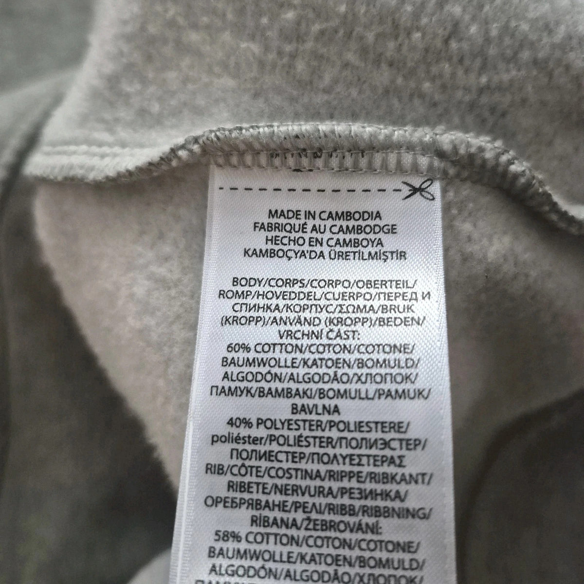 Ralph Lauren half-zip care label – 60% cotton, 40% polyester